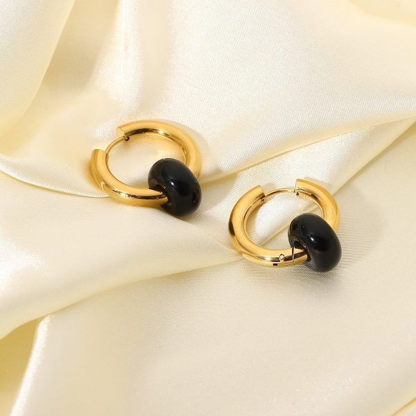 Hitam - Image 2